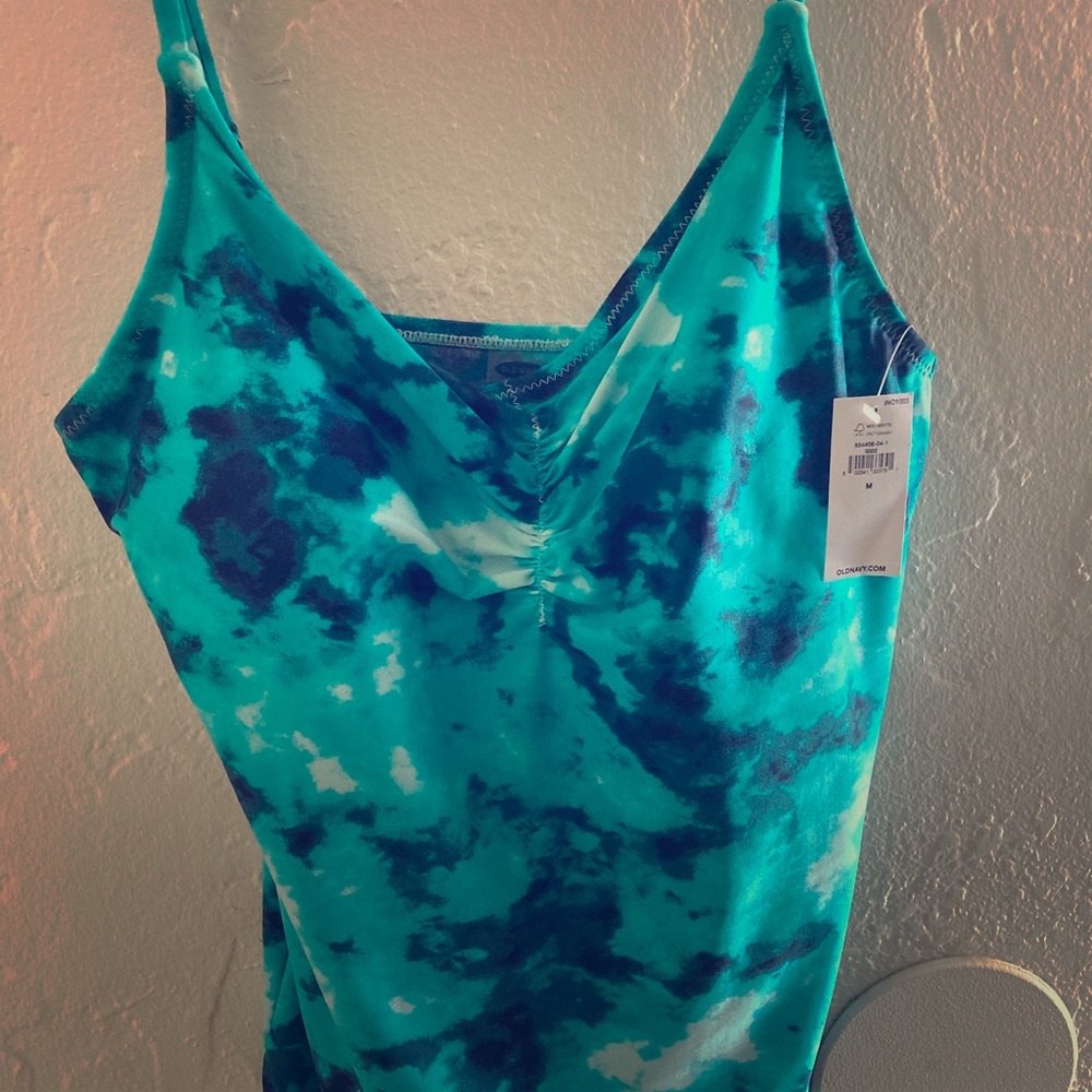 NWT Old Navy swim Tankini